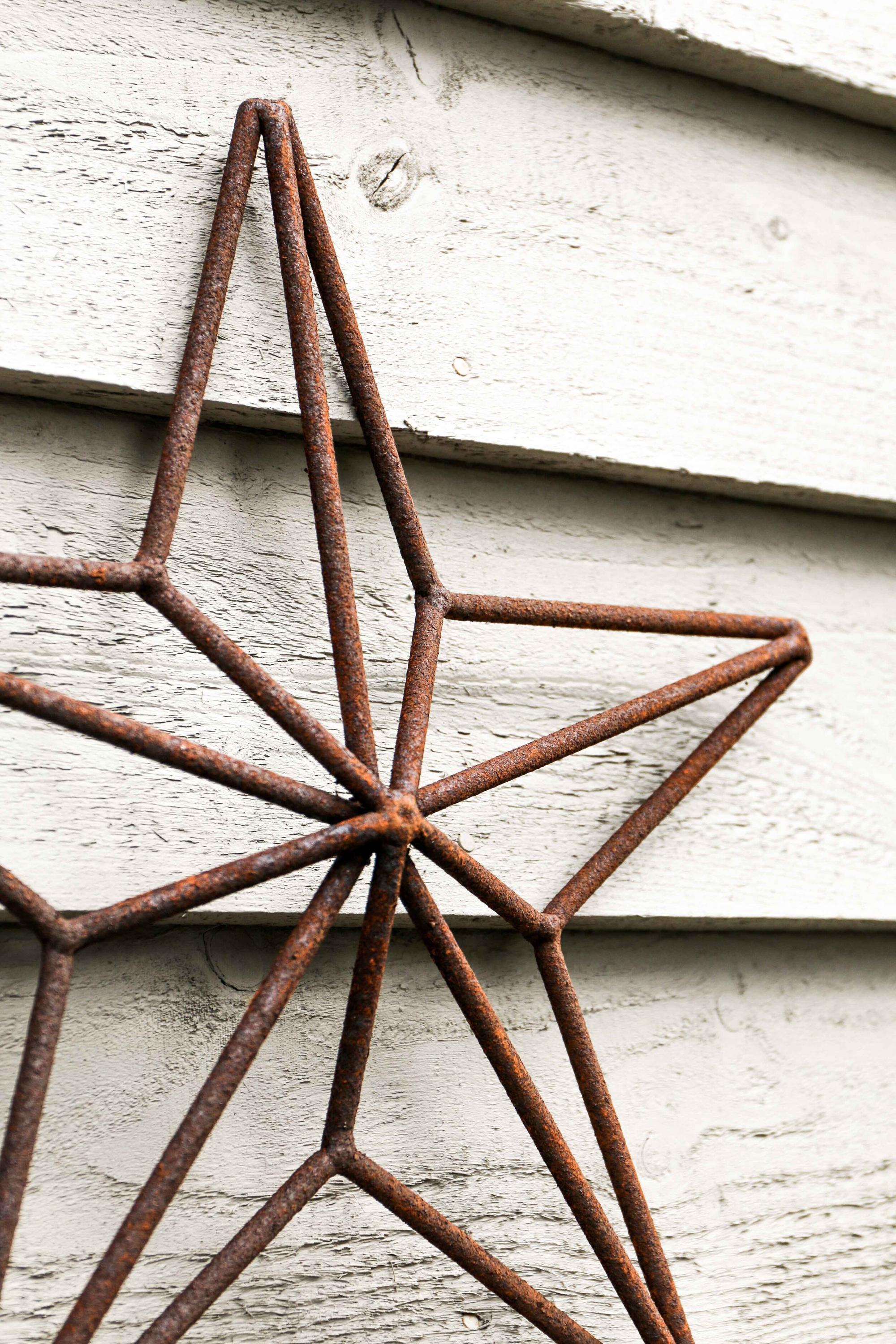 country decor home rusty star