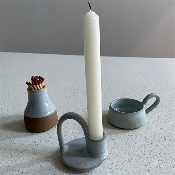 Wee Willy Winkee Candle Holder | Eggshell